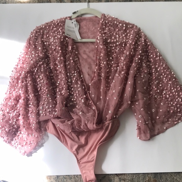 ASOS Tops - ASOS top size medium brand new. NWT. Pink color